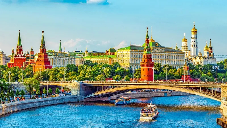 Russia Tour Packages for 4 to 6 Days Between ₹100000 to ₹500000 – Short & Premium Holidays